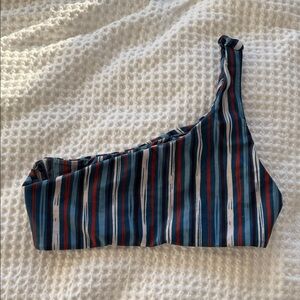 Gillia Swim Top (M) Striped
